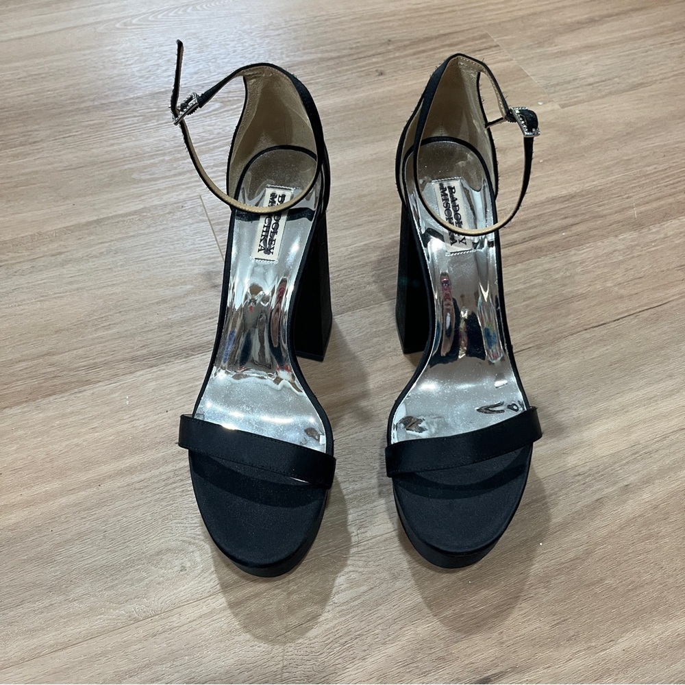 Badgley Mischka Women's Party Platform Block Heel Black size 7 New in Box - Picture 3 of 9
